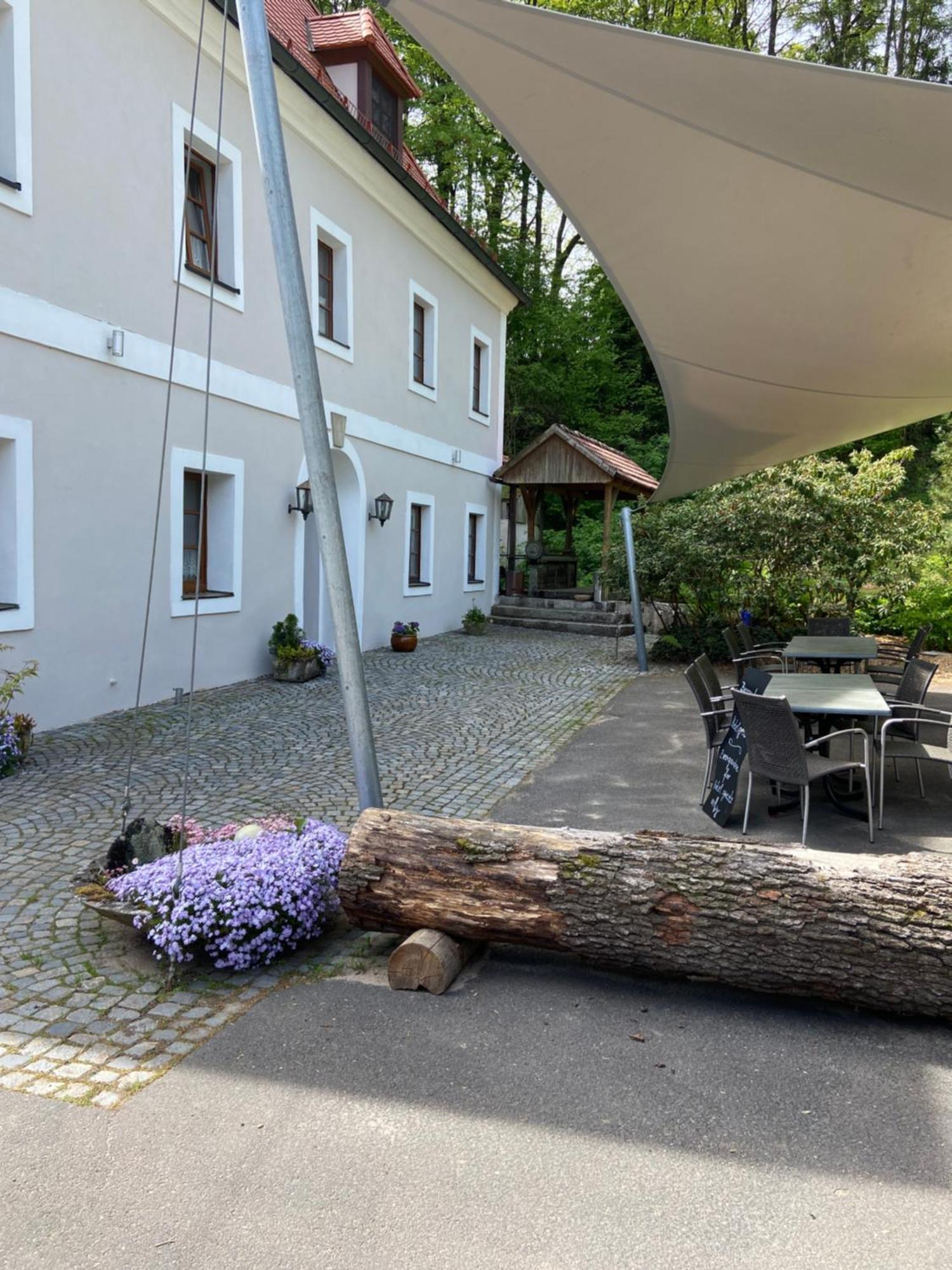 Landhotel Kahrmuehle Pressath 외부 사진