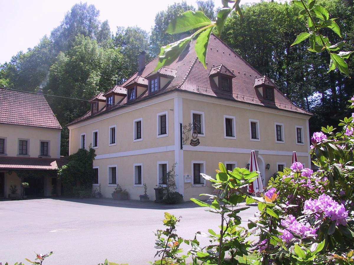 Landhotel Kahrmuehle Pressath 외부 사진